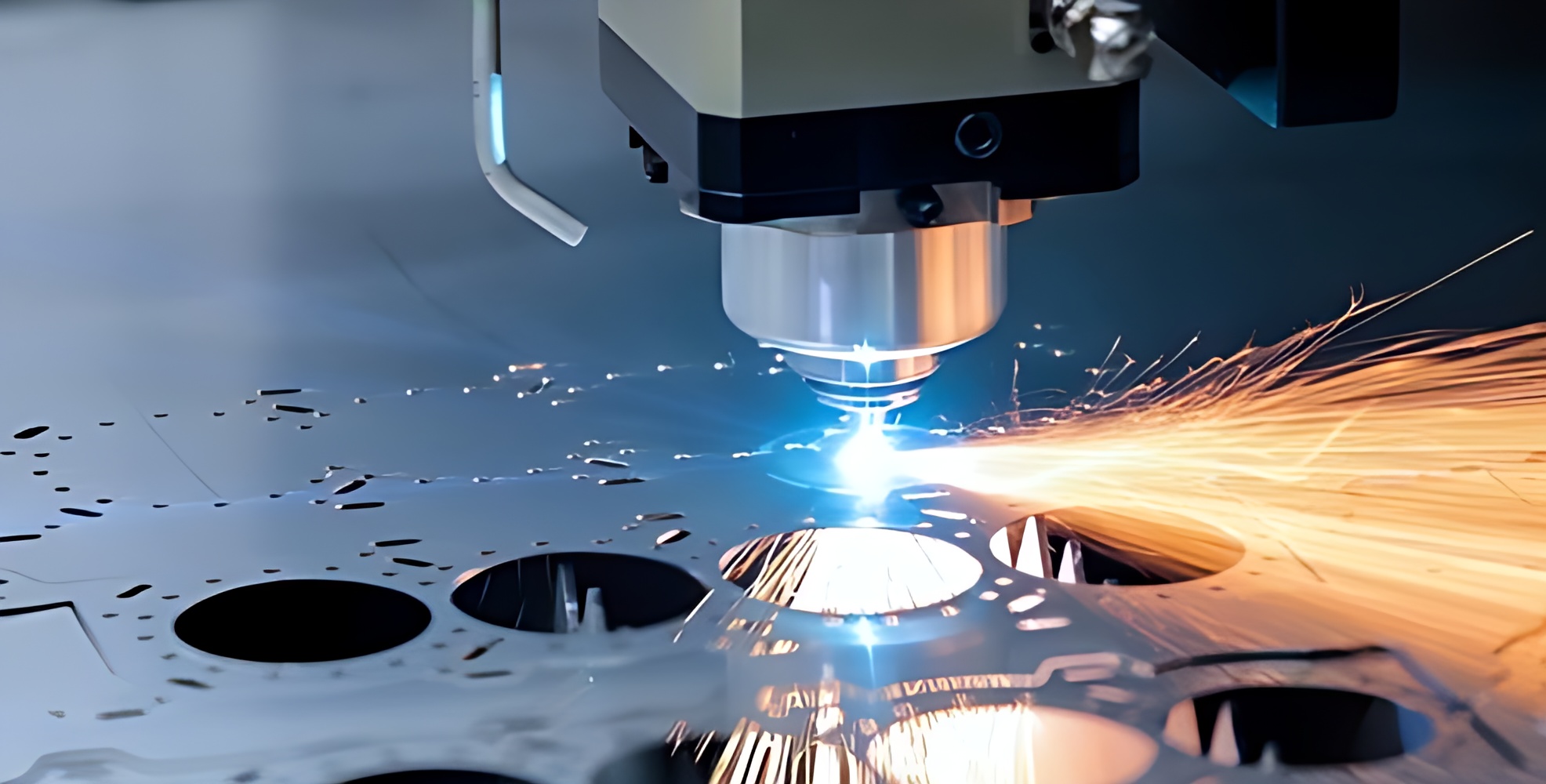 Lazer Makinelerindeki Focus Lens ve Kolimatör Lenslerin Bakımı / Değişimi.